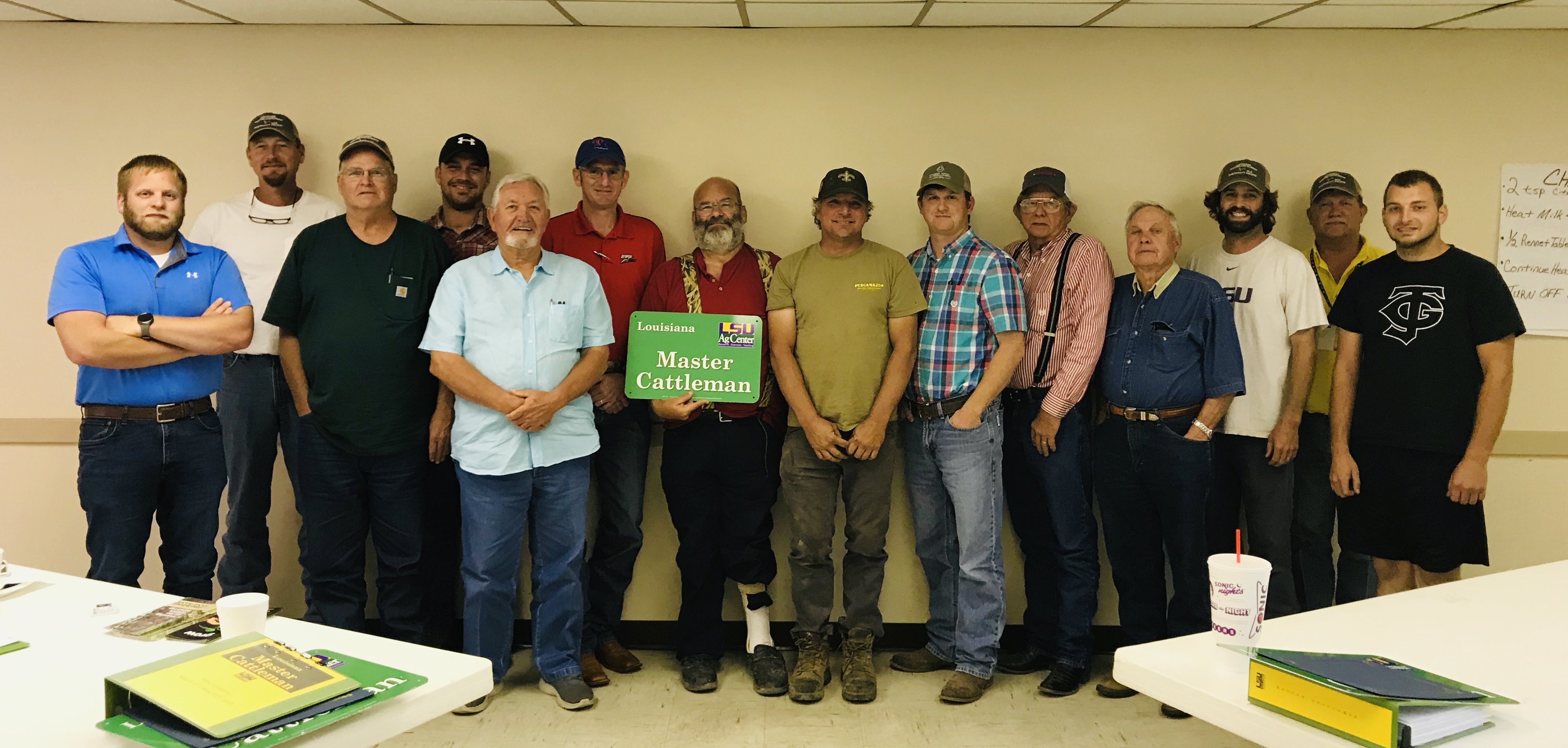 14 graduate from Louisiana Master Cattleman course